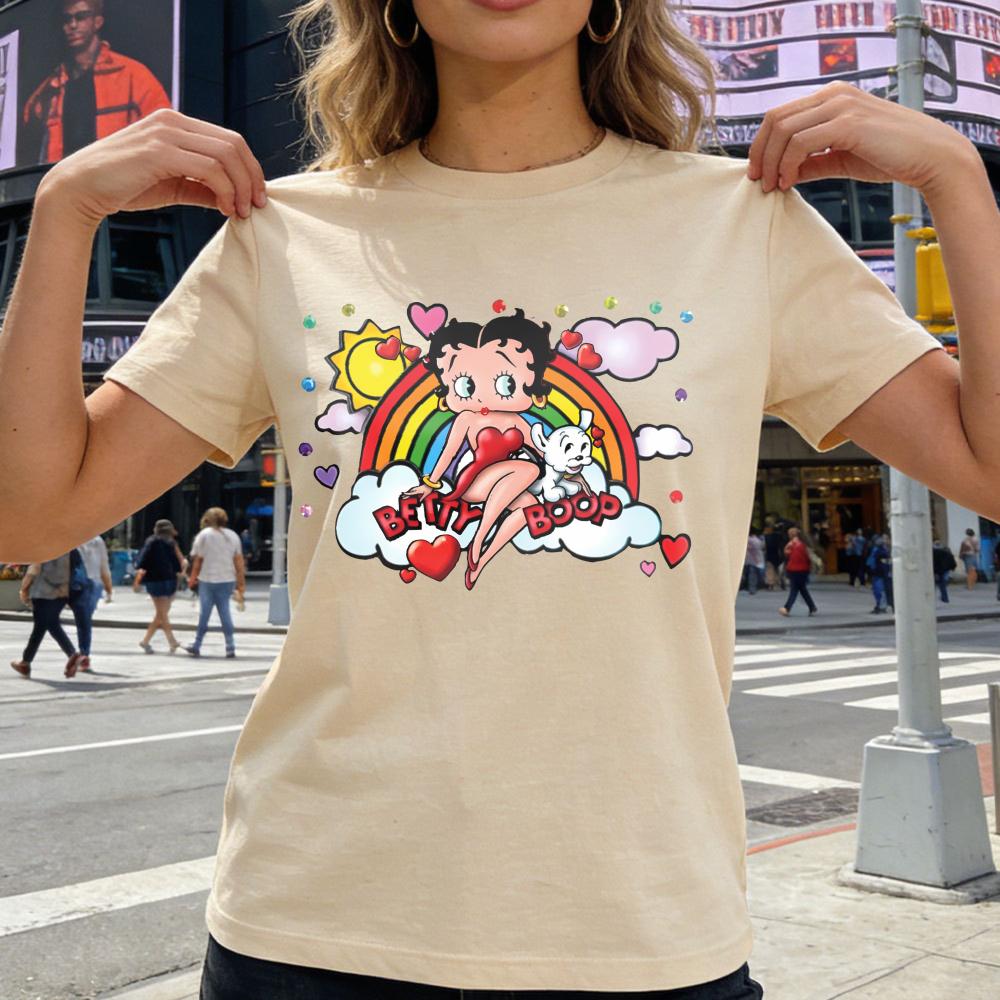 Winking Betty Boop in Red Circle Happy Birthday TShirt Retro Style Women Casual Cotton Short Sleeve Betty Boop Fan Gift Shirt