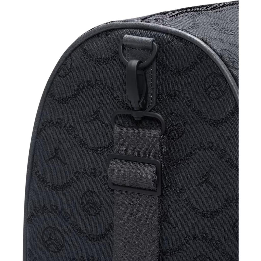 Jordan Paris Saint-Germain 25L Cestovní taška s reliéfním logem v podobě písmen Unisex Cestovní taška Černá IQ3208-060
