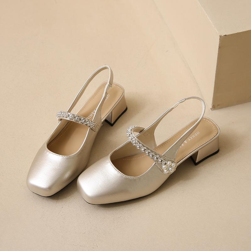 

Thick heel Mary Jane bag head sandals female 2025 summer new fairy wind water diamond word with square head light mouth sandals 40 шампанского