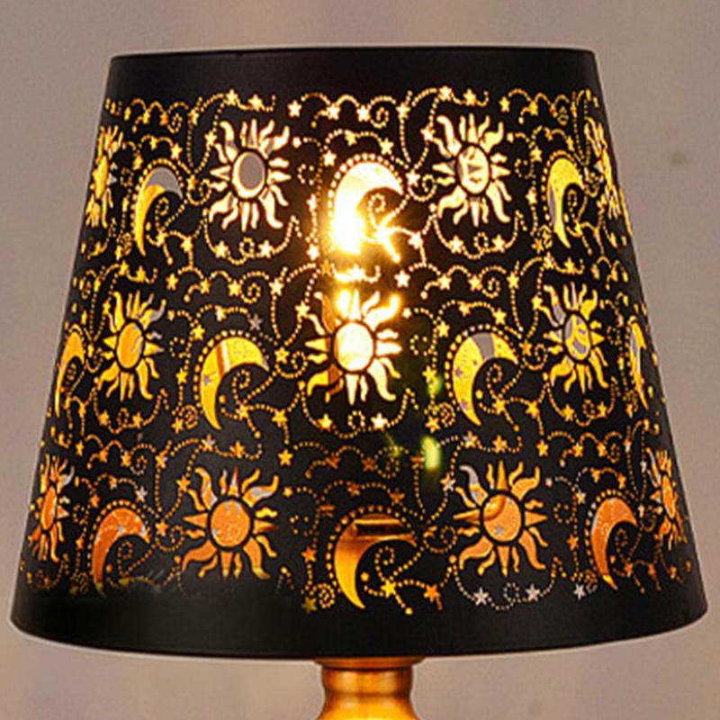 Lamp Cover Carved Flower Pattern Modern Style Easy Installation E27 White/Black Iron Lamp Shade for Home Bedroom Living Room