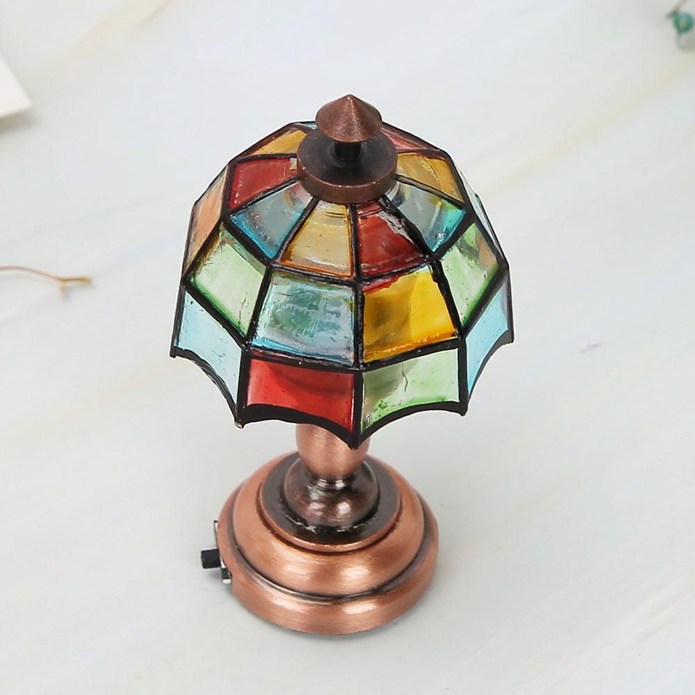 Puppenhaus Zubehör Bunte Mini LED Lampe Simulationsornament 1:12