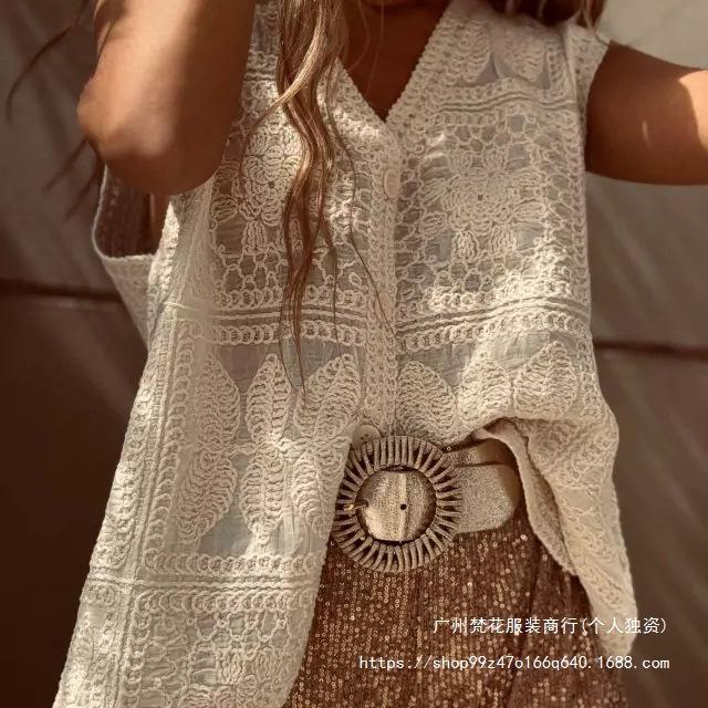 Literary and thin embroidered lace vest vest women's new casual style blouse temperament top apricot cotton