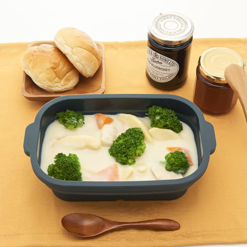 SG-05 tone Silicone Steamer with Lid that Transforms into a Plate, Square, Microwave Cooking, Steamer, Recipe Included, Foldable, Dishwasher Safe (Dee