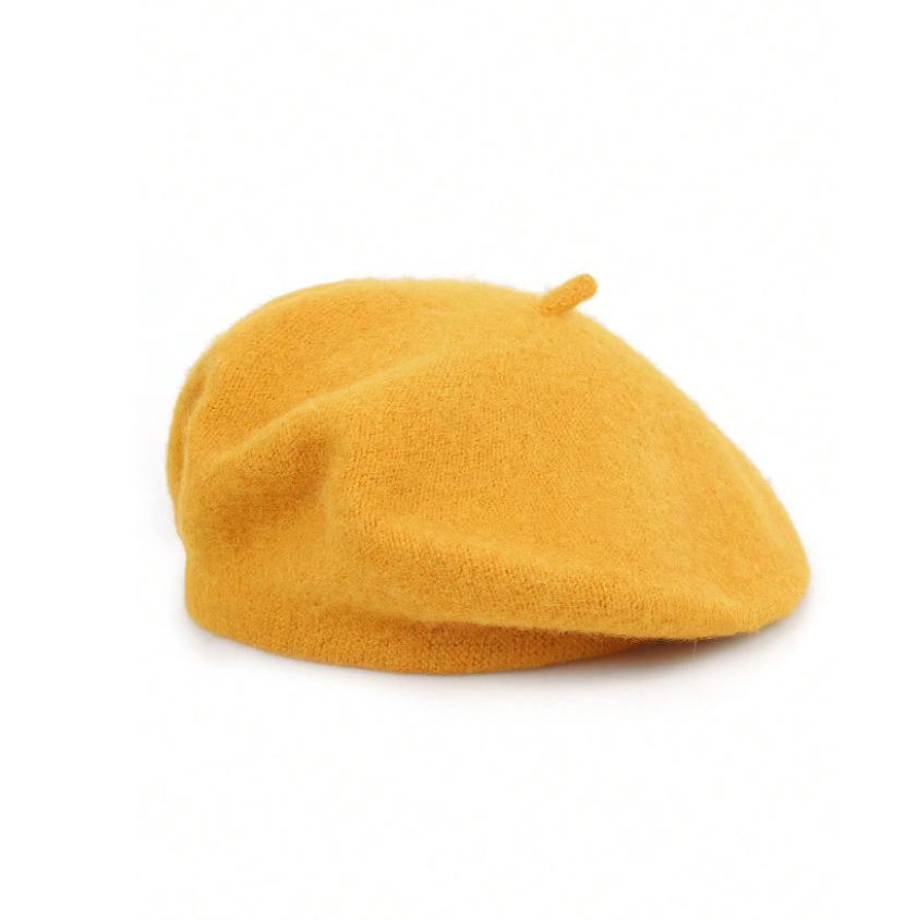 Vintage British Women's Wool Beret: Knitted Artist Hat for Autumn & Winter Warmth