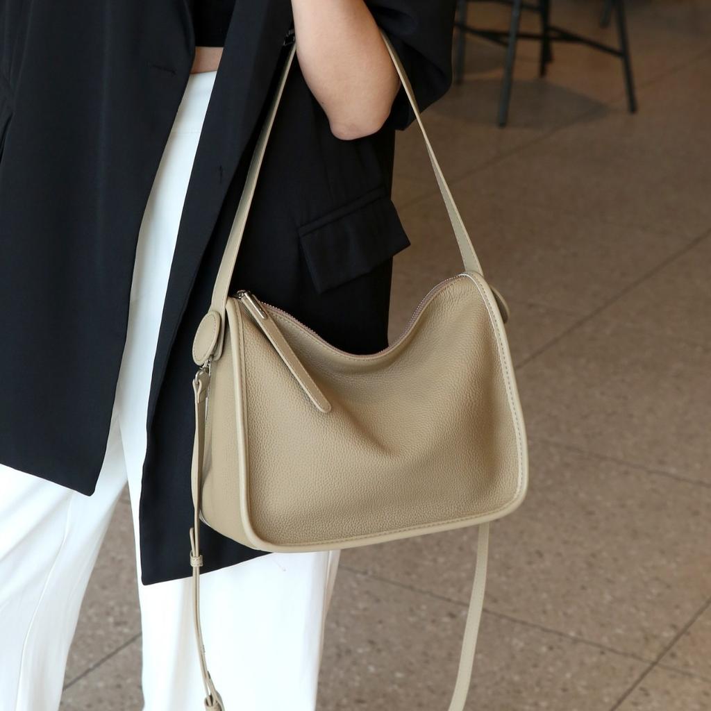 Top Layer Soft Cowhide Small Square Bag High End Single Shoulder Crossbody Bag New Large Capacity Genuine Leather Women's Bag