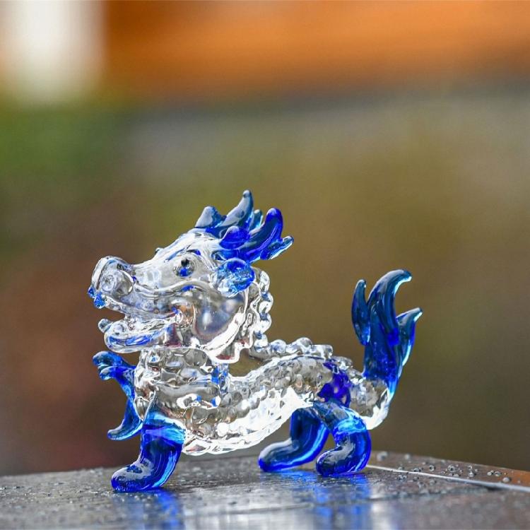 Delicate Crystal Dragon Sculpture Symbol of Luck Wealth Animals Collectible Gift