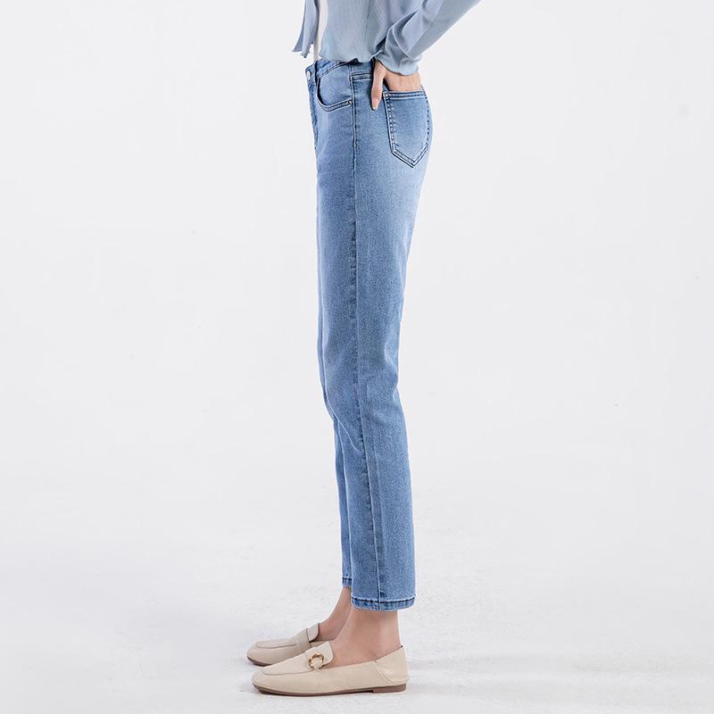 Petite Light Blue High Waist Straight Leg Cigarette Jeans for Women - Slimming Eight/Nine Length (Spring/Summer 2024)