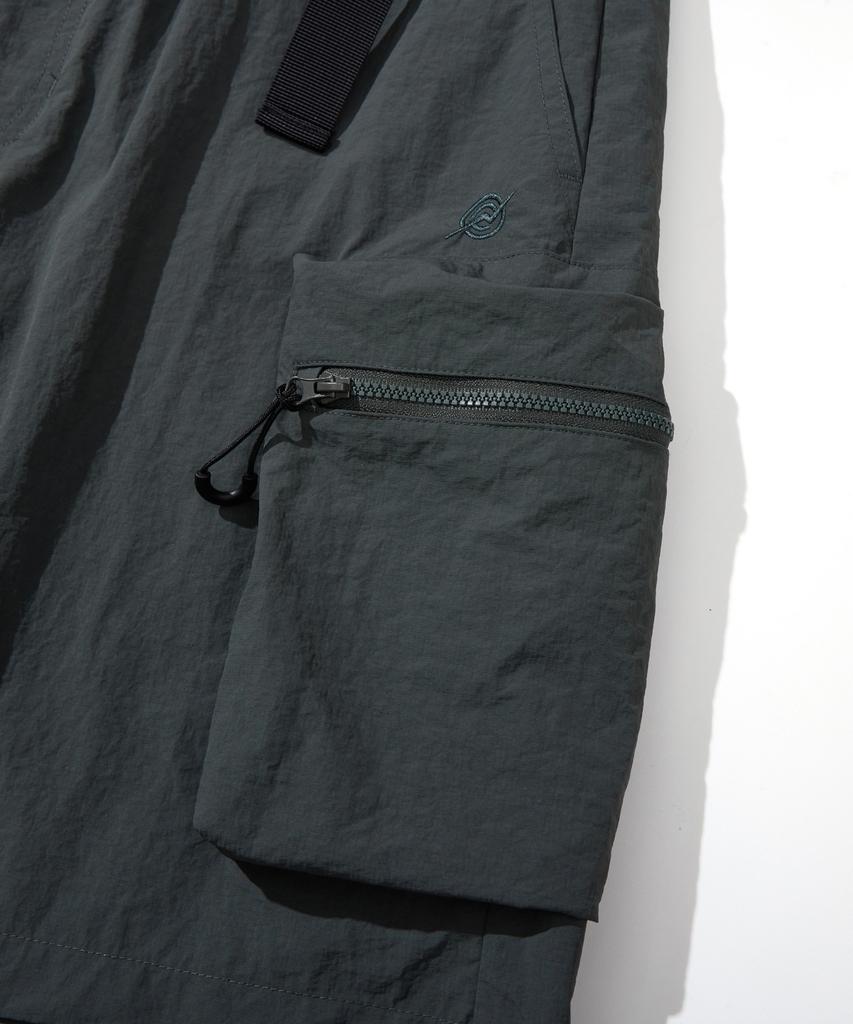 Kallapataleu Nylon Belted Back Out Pocket Cargo Pocket Shorts - Khaki