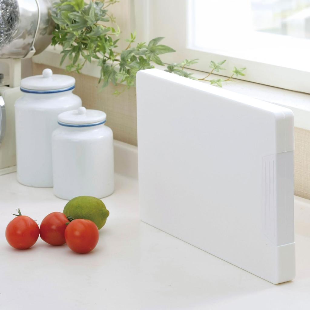 Save Industry Superlehké prkénko na krájení Běžné Bílé 35 x x 3cm Vyrobeno v Japonsku Antibakteriální Lehké Stylové Prkénko na krájení Kuchyň Jednoduché