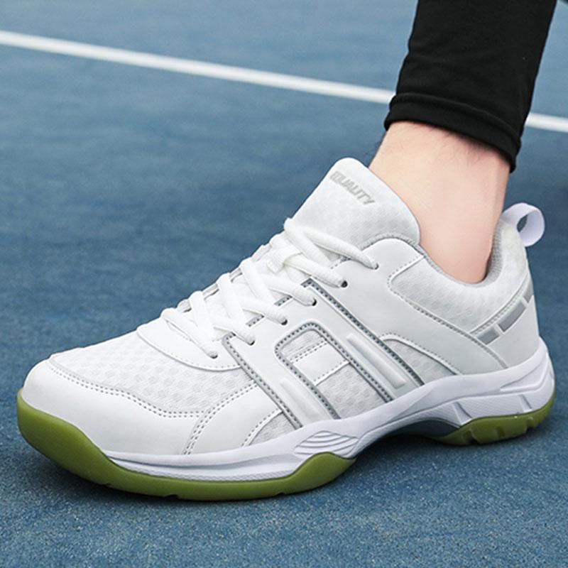 Badminton Shoes for Men Training Lightweight Anti Slip Outdoor Field Tennis Shoes Unisex Sneakers for Men and Women