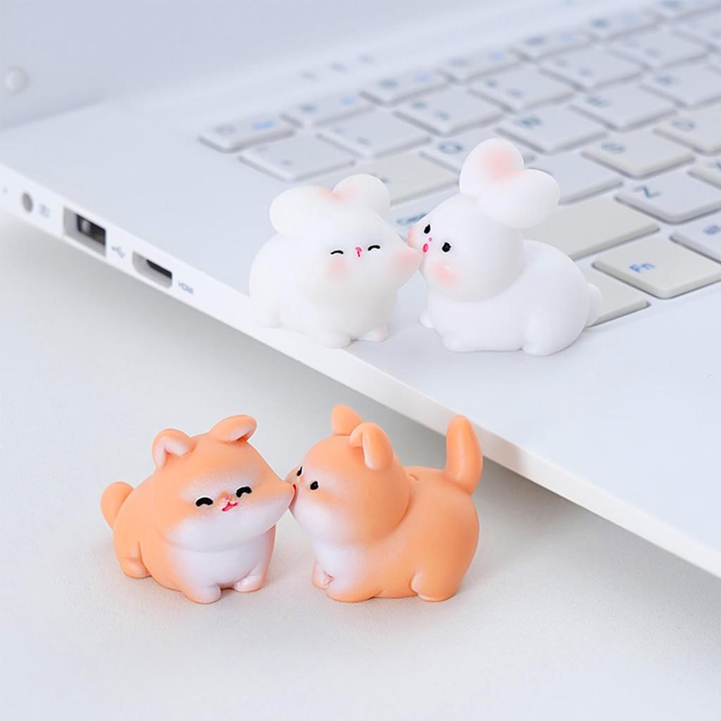 Cute Kiss Face Animal Car Dashboard Decoration, Funny Micro Landscape Car Interior Rear Mirror