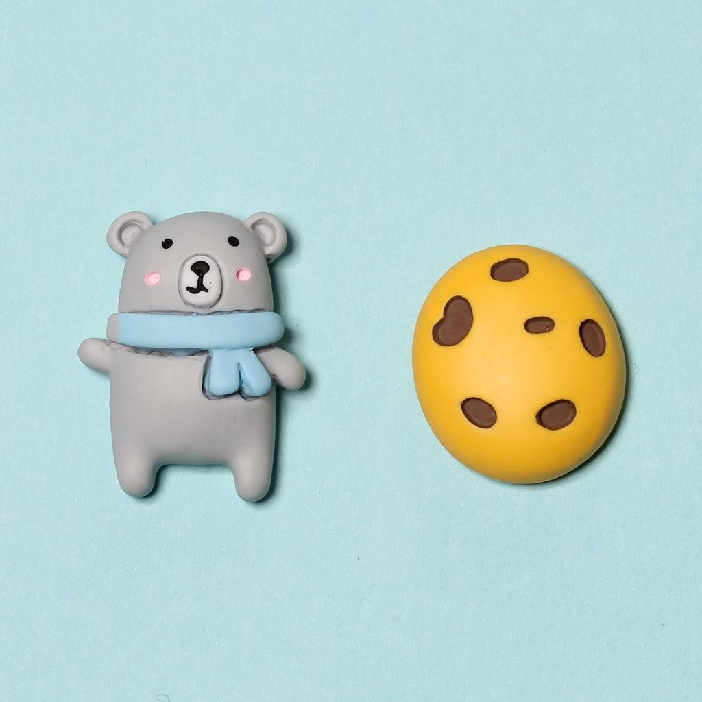 Cartoon Animal Resin Figurines: DIY Jewelry, Hair Accessories, Storage Box, and Phone Case Patches.