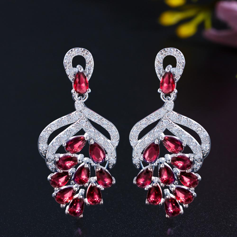 Cercei cu picătură cu zirconiu, în formă de floare de struguri CMM, verde smarald