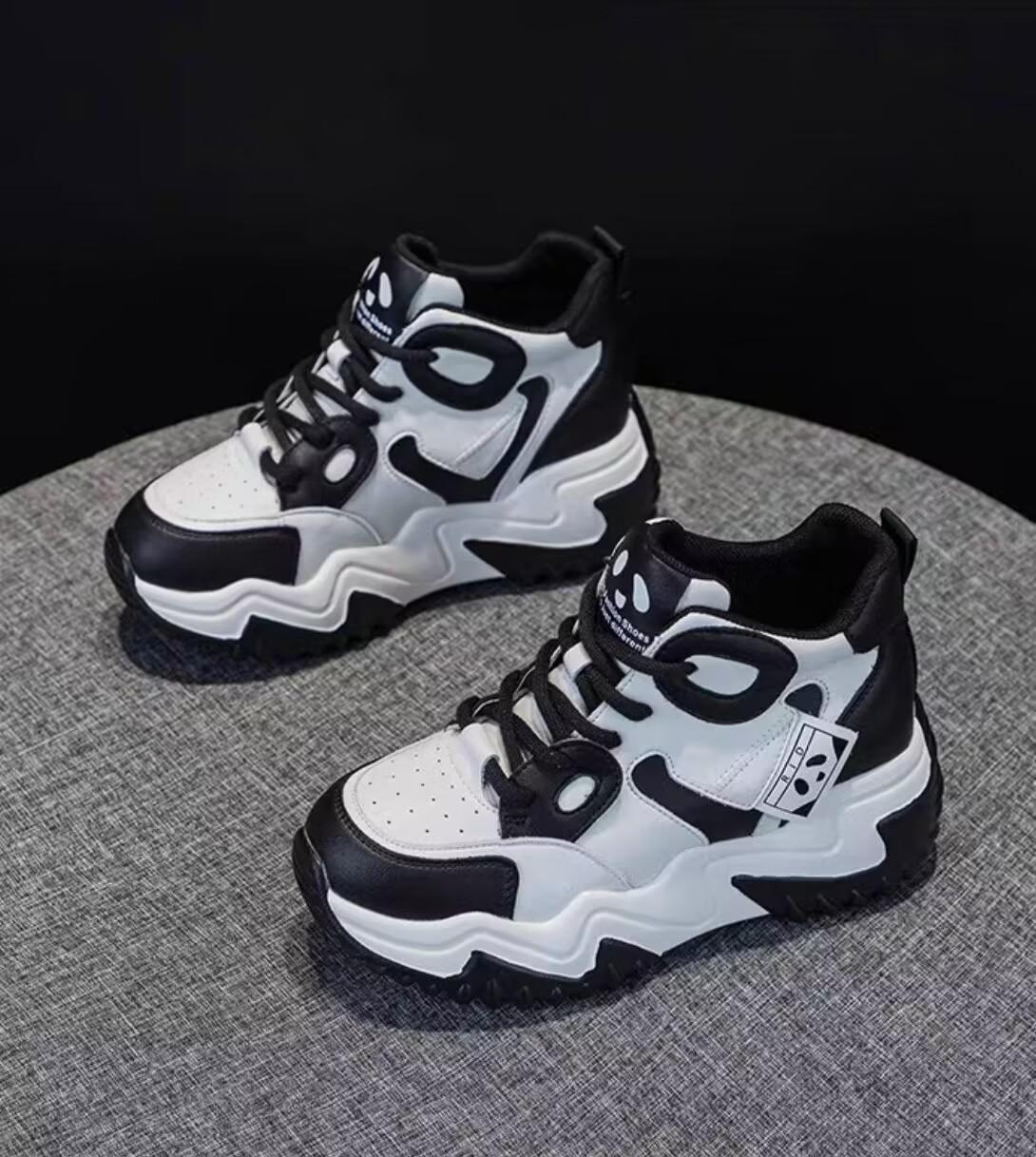 

Роскошные новые универсальные кроссовки на толстой подошве с высоким верхом, повседневные спортивные туфли 2024 года, женские дышащие кроссовки для бега на открытом воздухе 40 чёрный