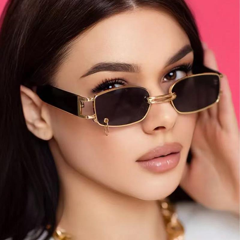 Nuovi Occhiali da Sole Montatura Piccola Quadrati in Metallo Moda Tendenza Personalizzati Uomo Donna Occhiali da Sole con Fibbia ad Anello 1217