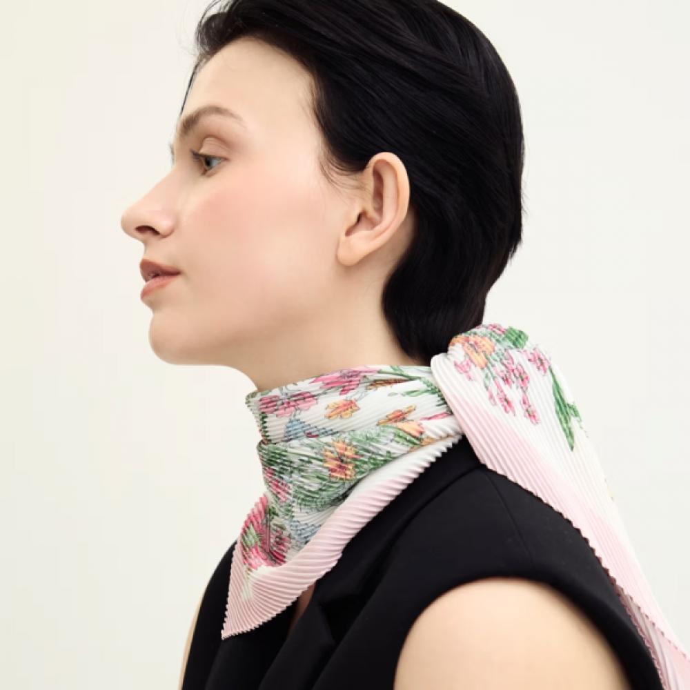 Daks Pink Flower Pleated Scarf Dcsc6e663p2 Single option