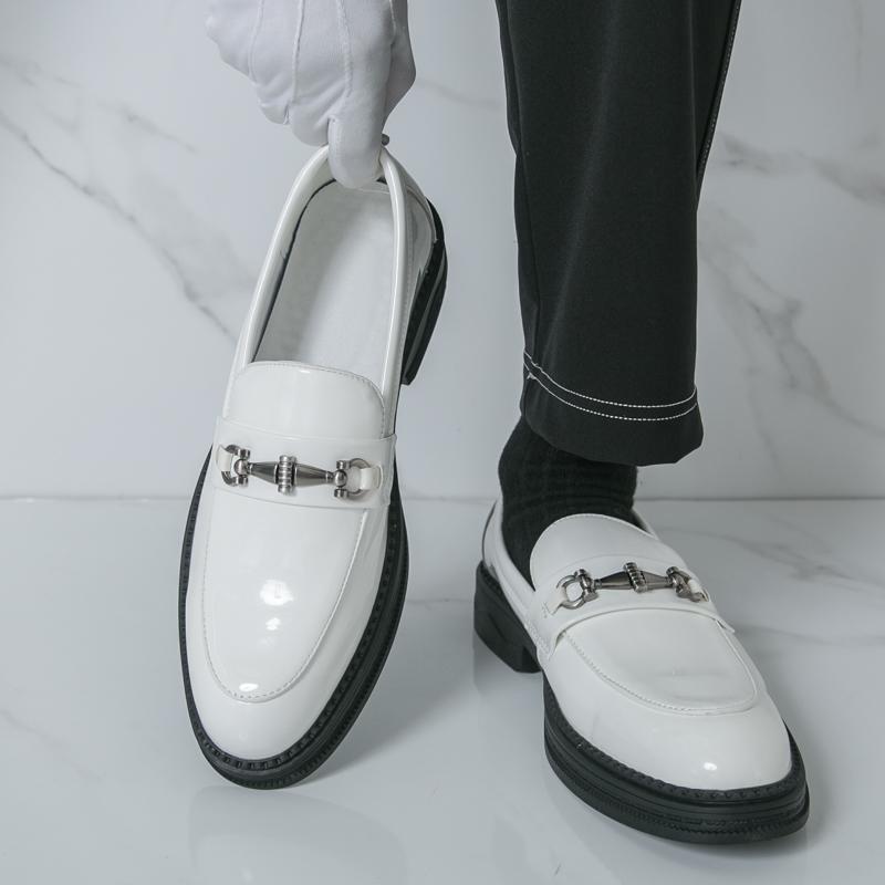 Fashion Business Men Fashionable Loafers Men Casual One-foot Business Office High-quality Leather Shoes Social Shoes Sizes 38-46