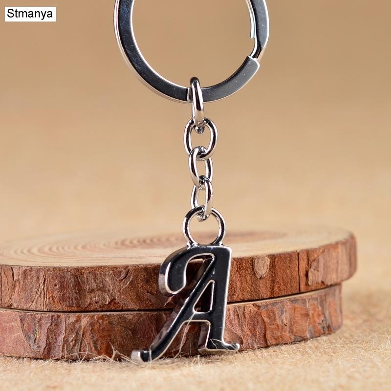 

NEW Simple DIY Letter Keychain Metal 26 Letter Men Women Key Ring Party Gift Jewelry Key Holder