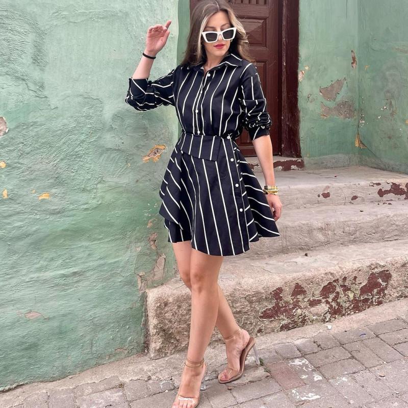 

2025 New Fashionable Black and White Striped Printed Long Sleeved Women s Dress S