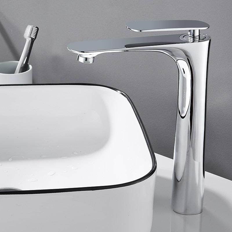 Brass Black Bathroom Basin Faucet Cold And Hot Mixer Water Tap Deck Mounted Single Handle Sink Faucet Crane Bathroom Tap