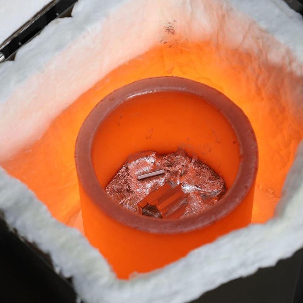 Small Graphite Crucible High Temperature Melting Metal Crucibles Melting Casting Refining