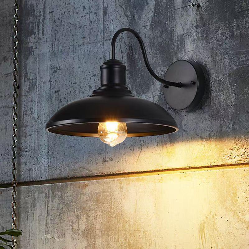 Retro American Waterproof Outdoor Wall Lamp for Entryways and Balconies