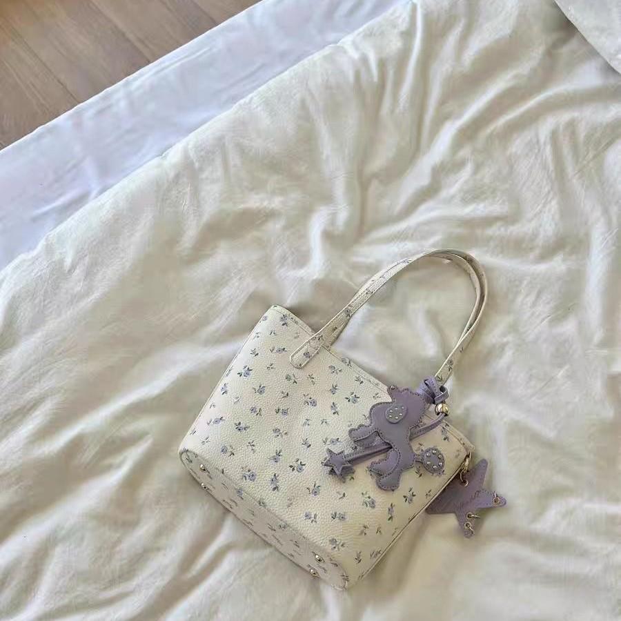 Gun Gun Same high-end floral vegetable basket tote bag 2025 new fashionable versatile commuter shoulder armpit bag