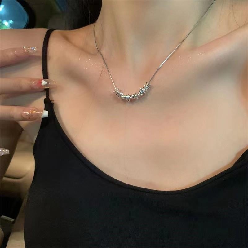 Cold wind simple broken silver collarbone chain new trendy exquisite niche design necklace women