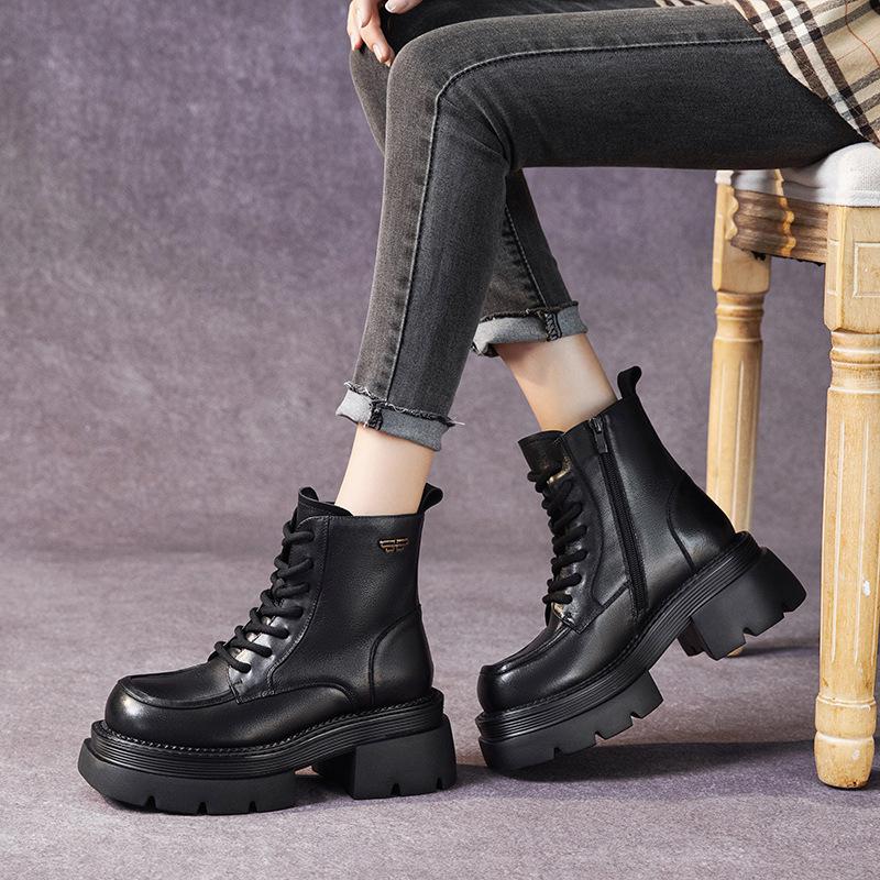 The First Layer of Cowhide Martin Boots for Women In the Autumn and Winter of 2025, the New Retro Lace-up Leather Thick-soled Muffin Leather Boots for