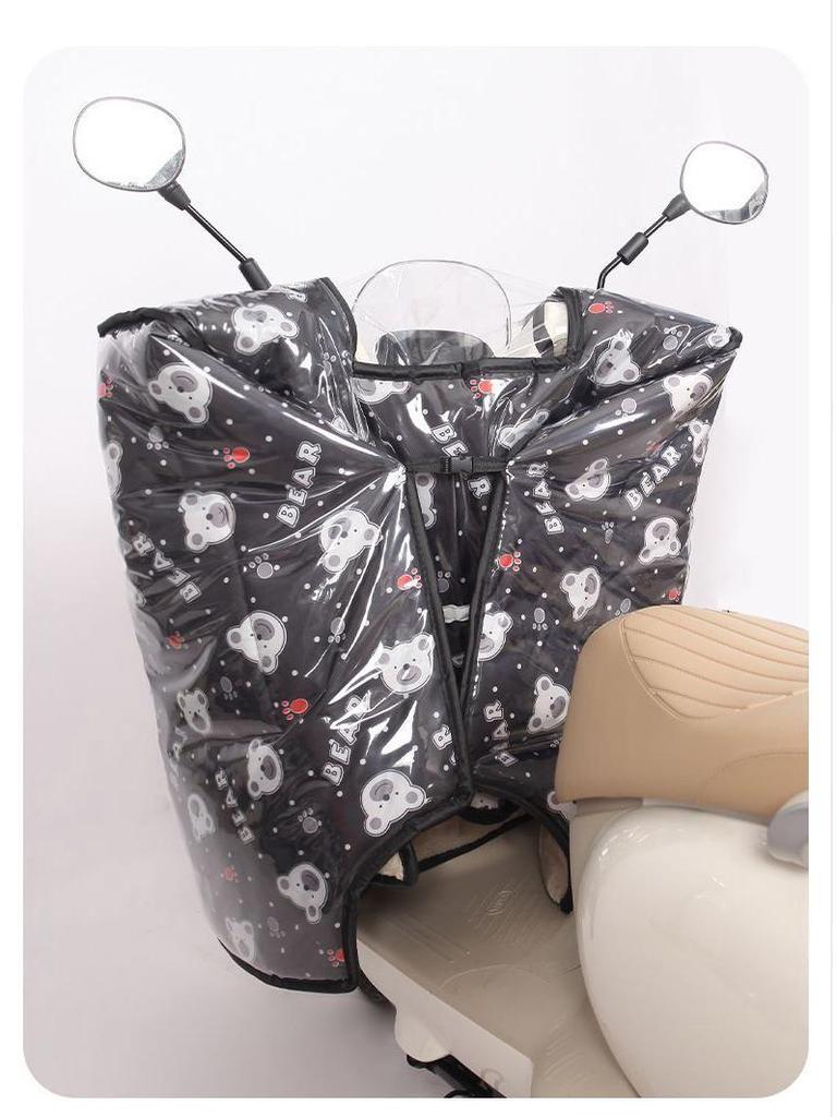 Cape Winter Windproof Fleece-Lined Electric Vehicle Windshield Cover - Waterproof, Thickened, Warm, and Enlarged for Motorcycles and Battery Cars.