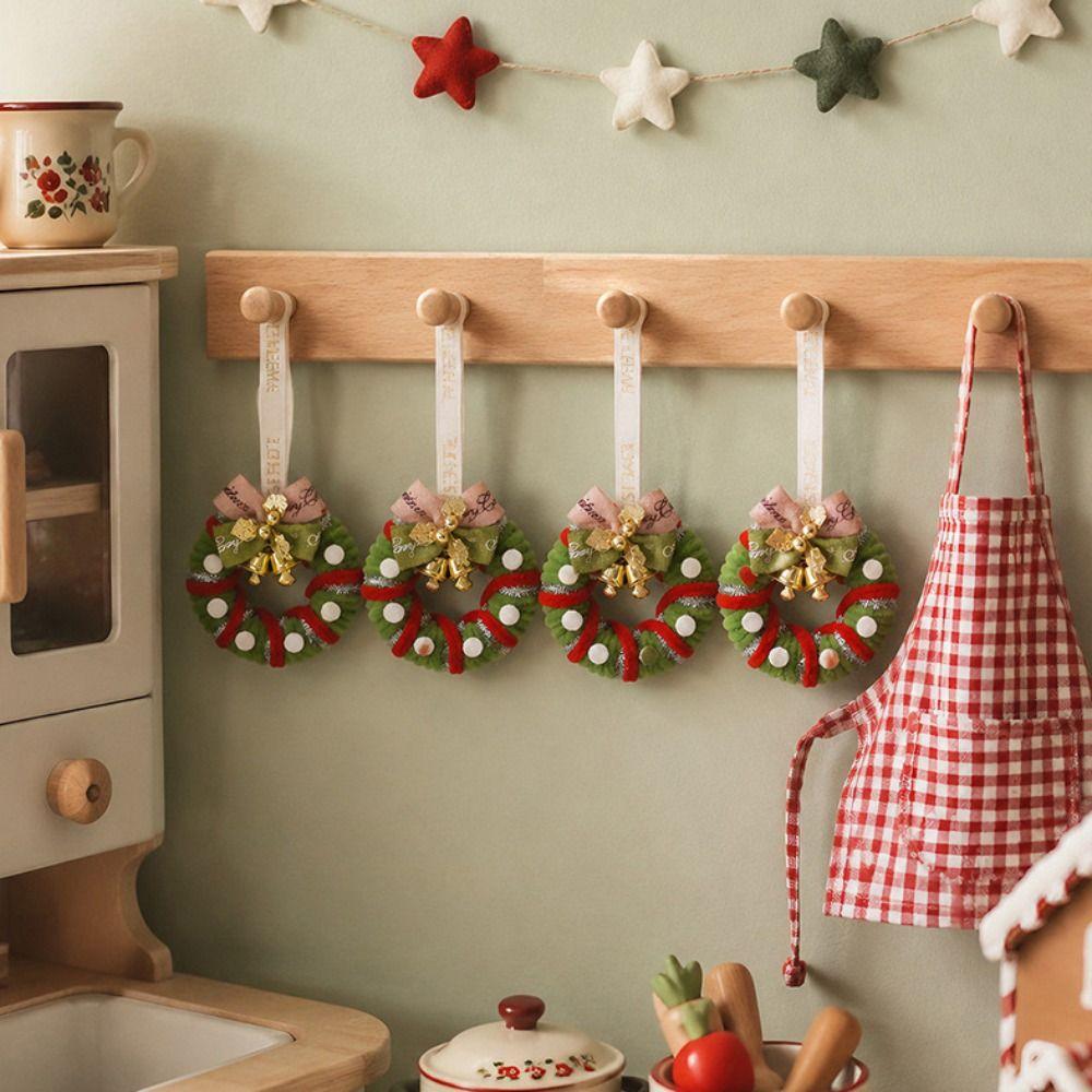 4PCS With Bell Christmas Wreath Pendant Pendant Style Car Hanging Decor Xmas Celebration