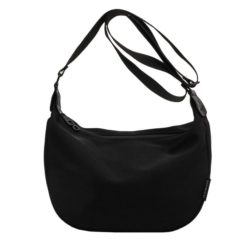 Lazy Wind Crescent Moon Bag Women'S Niche Simple Messenger Bag Dumpling Bag Sports And Leisure Wind Shoulder Bag Large Capacity Women'S Bag