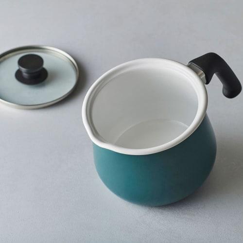 Wahei Freiz 7-in-1 Multi-Pot Ivory 2.2L Enamel Refrigerator Storage IH/Gas Compatible Rinto MB-2160