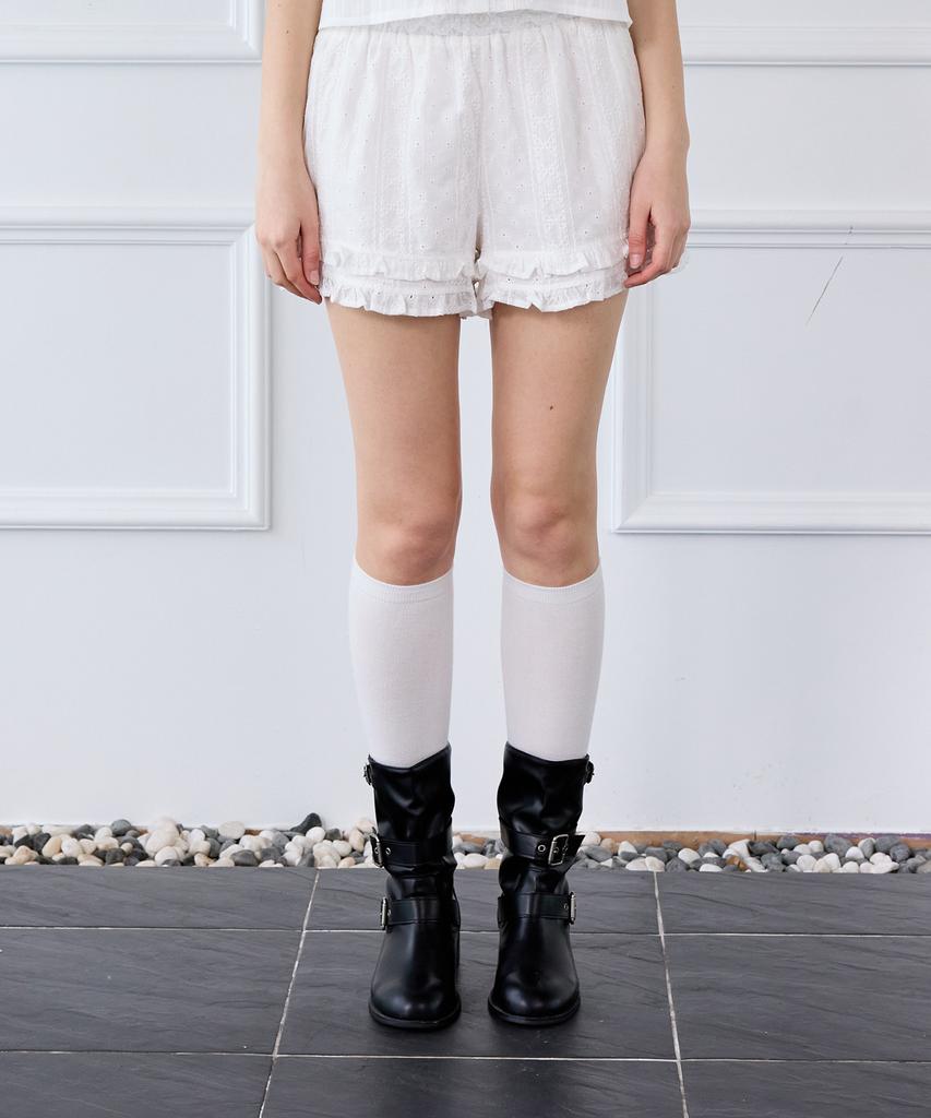 PINK PINEAPPLE Cloud Frill Shorts_Ivory