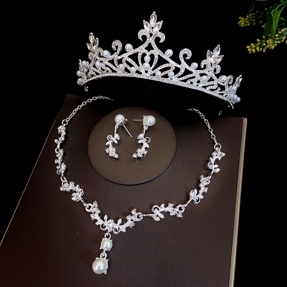Imitation Pearl Bridal Crown Three Piece Set Wedding Crown Tiara Necklace Earrings Korean Super Fairy Wedding Dress With