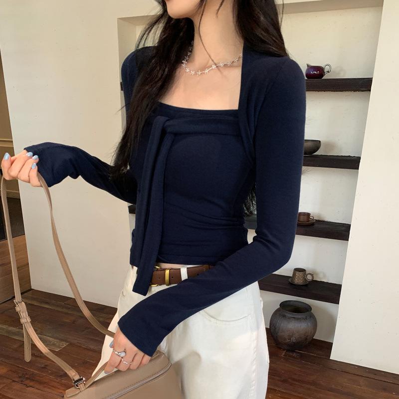 Women's Lace-Up Square Neck Slimming Crop T-Shirt for Autumn/Winter 2025
