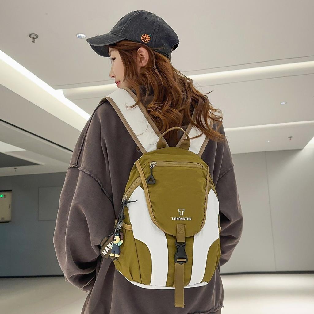 Schoolbag1011 new outdoor daily travel small backpack children go out travel mountaineering girls spring outing travel backpack