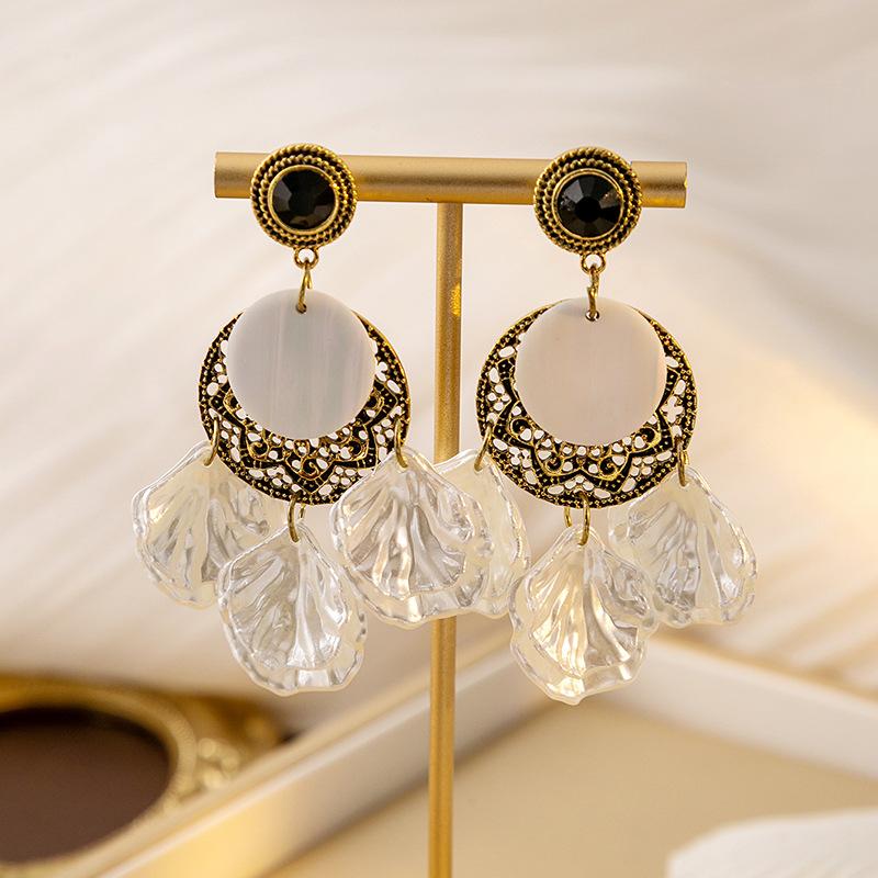 

Винтажные серьги-ракушки | Минималистичные полые цветочные капли | Изысканные геометрические круги