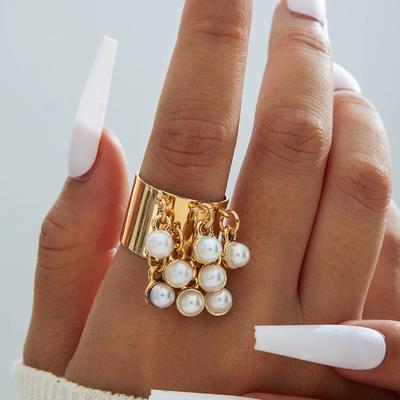 Fashion Green Stone Zircon Tassel Pendant Open Ring for Women Personality Imitation Pearl Finger Ring Design Sense Zircon Gifts
