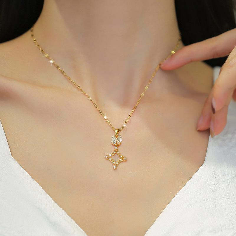 Titanium Steel Light Luxury Square Temperament Micro Diamond Necklace Women'S Exquisite Wind Collarbone Chain With Jewelry