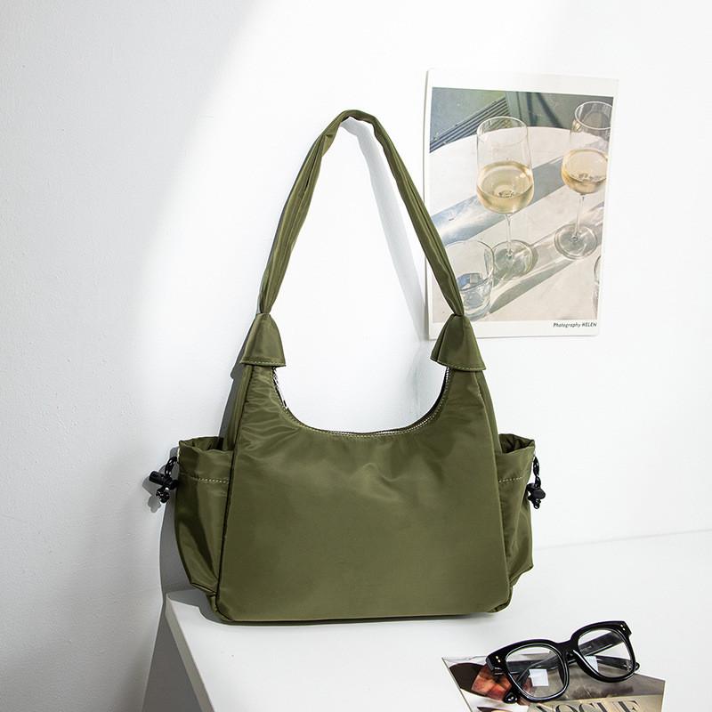 IELGY One-Shoulder Underarm Oxford Cloth Bag Casual Large-Capacity Commuter Simple Female Bag