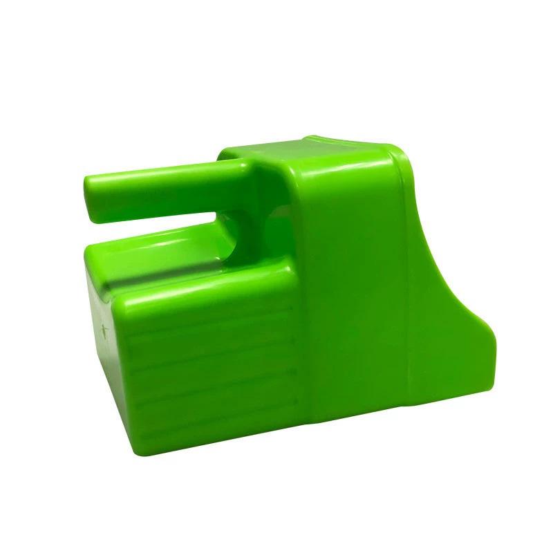 Durable Large Capacity Vertical Flat-Bottomed Livestock Feed Shovel