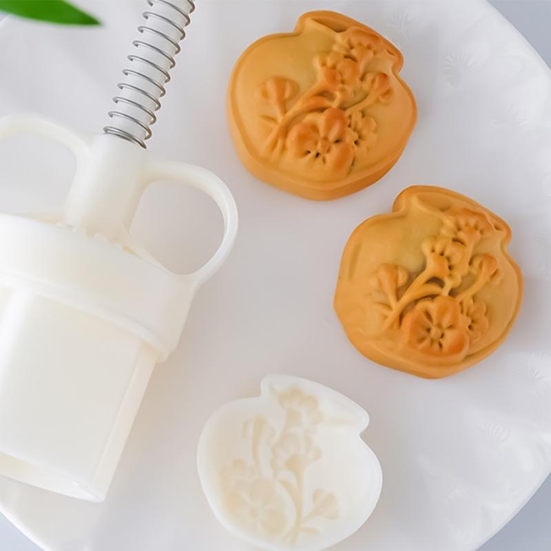 Traditional Chinese Mooncakes Making Molds Beautiful Flower Mooncakes Making Molds for Elegant Sweet and Dessert Project
