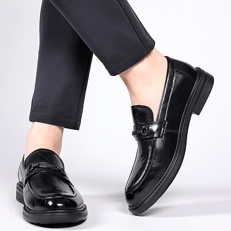 Mode Luxe Nouveau Homme Élégant Tendance Atmosphérique Chaussures en Cuir Homme Confortable Mode Loisirs Senior Affaires Bureau Mocassins