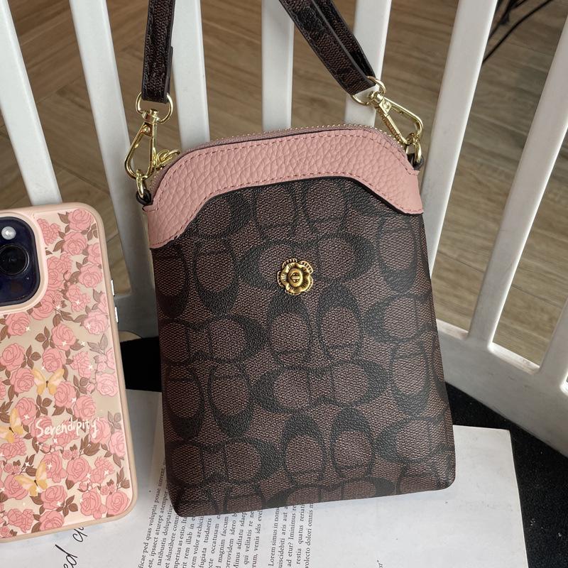 Trendy 2024 Mini Crossbody Phone Bag: Lightweight, High-End Summer Accessory for Women