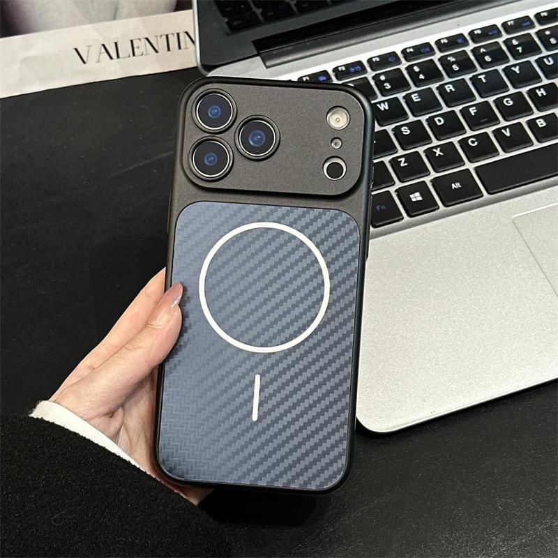 iPhone 17 Pro Max Magnetic Case with Full Lens Protection and Carbon Fiber Texture