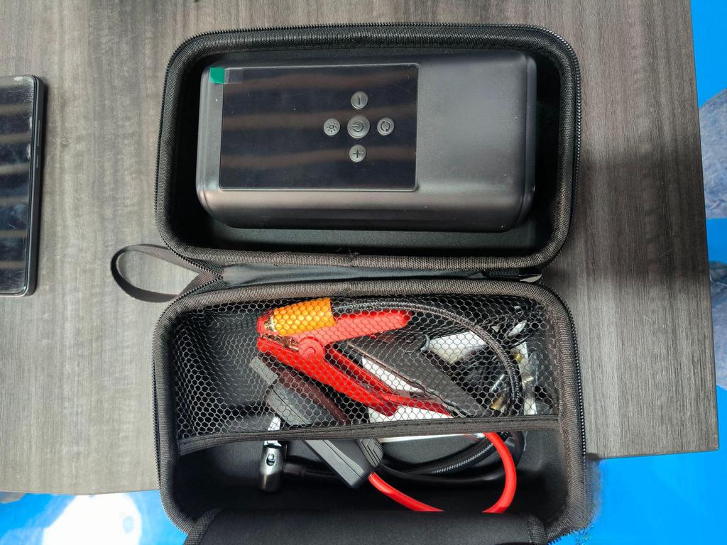 Multi-function Cross-border Car Jump Starter