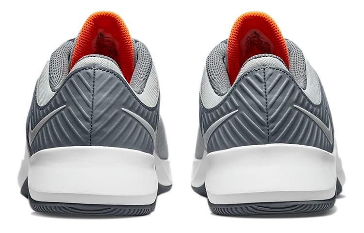 Nike Mc Trainer 'Pure Platinum' CU3580-011