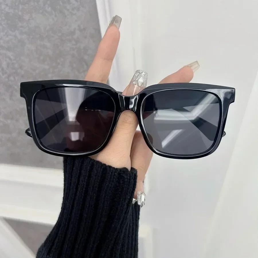 Square Sunglasses Women Men Classic Vintage Fashion Personality Glasses Stylish Casual Minimalist