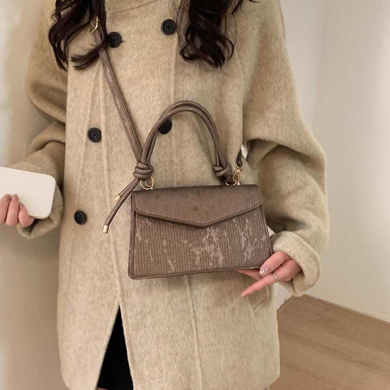 Vintage Pu Mini Square Shoulder Bag For Women With Details Perfect For Daily Use